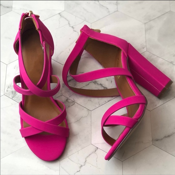 Shoes - 💗Hot Pink Strappy Heels!